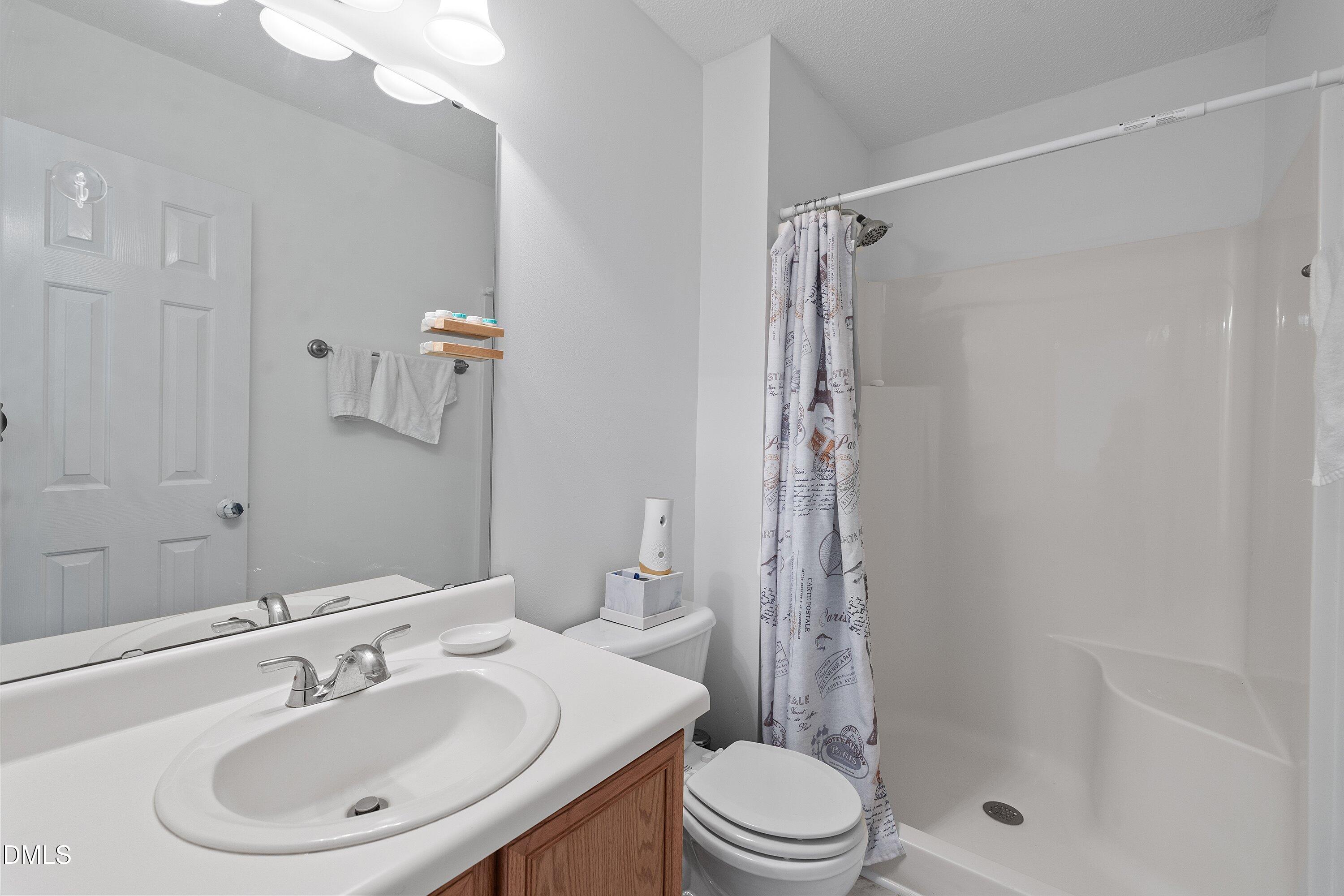 169 Montesino Drive Raleigh, NC 27603 - Photo 29 of 43 29-169 Montesino_2532