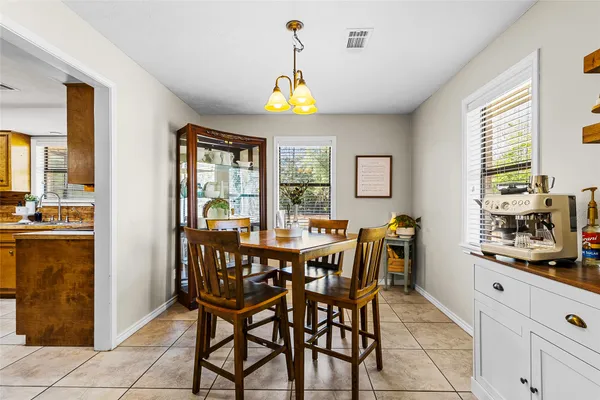$549,000 | 431 Ridgewood Drive, Shepherd, TX 77371