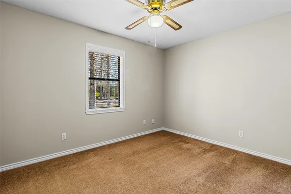 $549,000 | 431 Ridgewood Drive, Shepherd, TX 77371