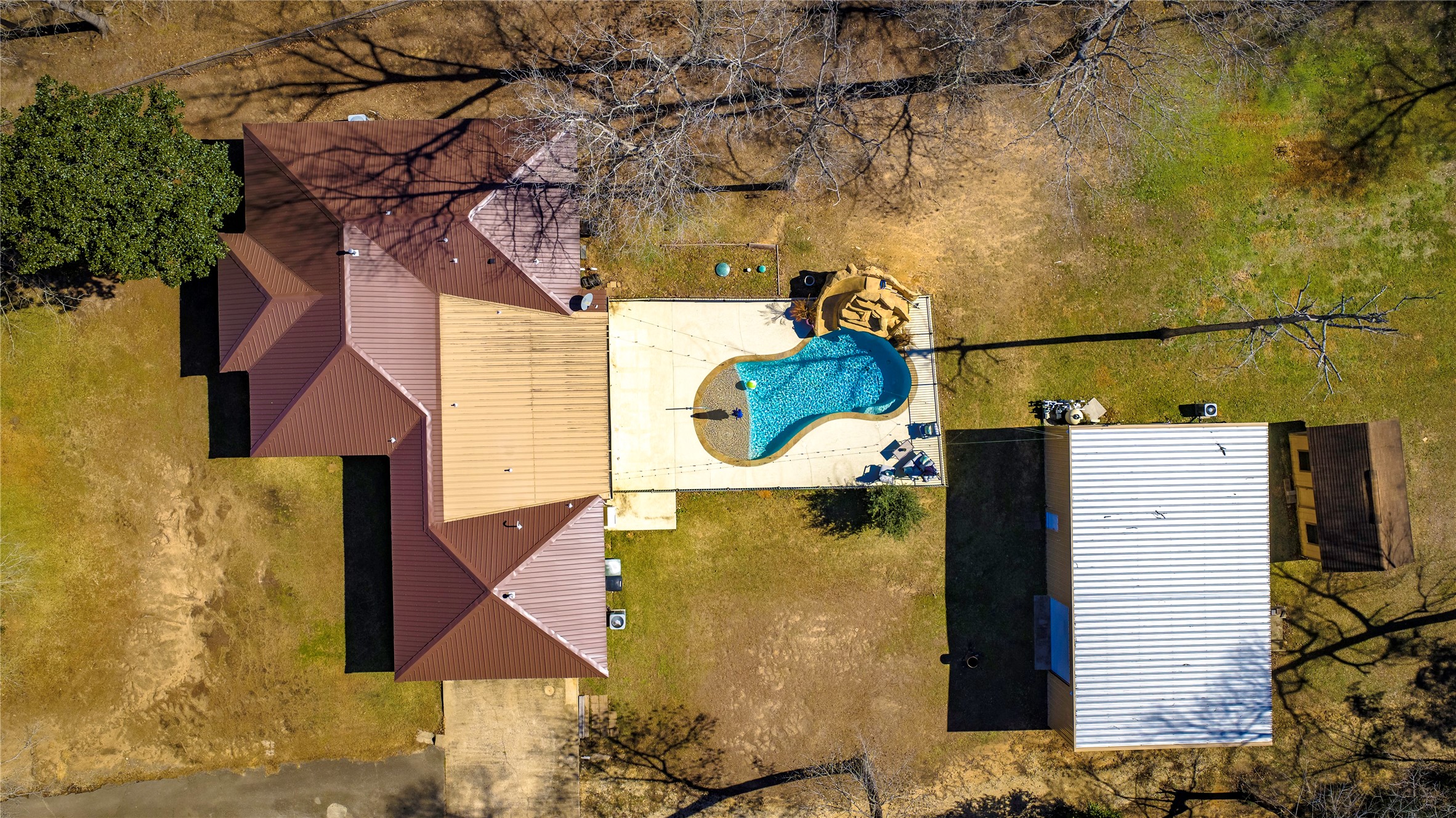 431 Ridgewood Drive Shepherd, TX 77371 - Photo 4 of 41