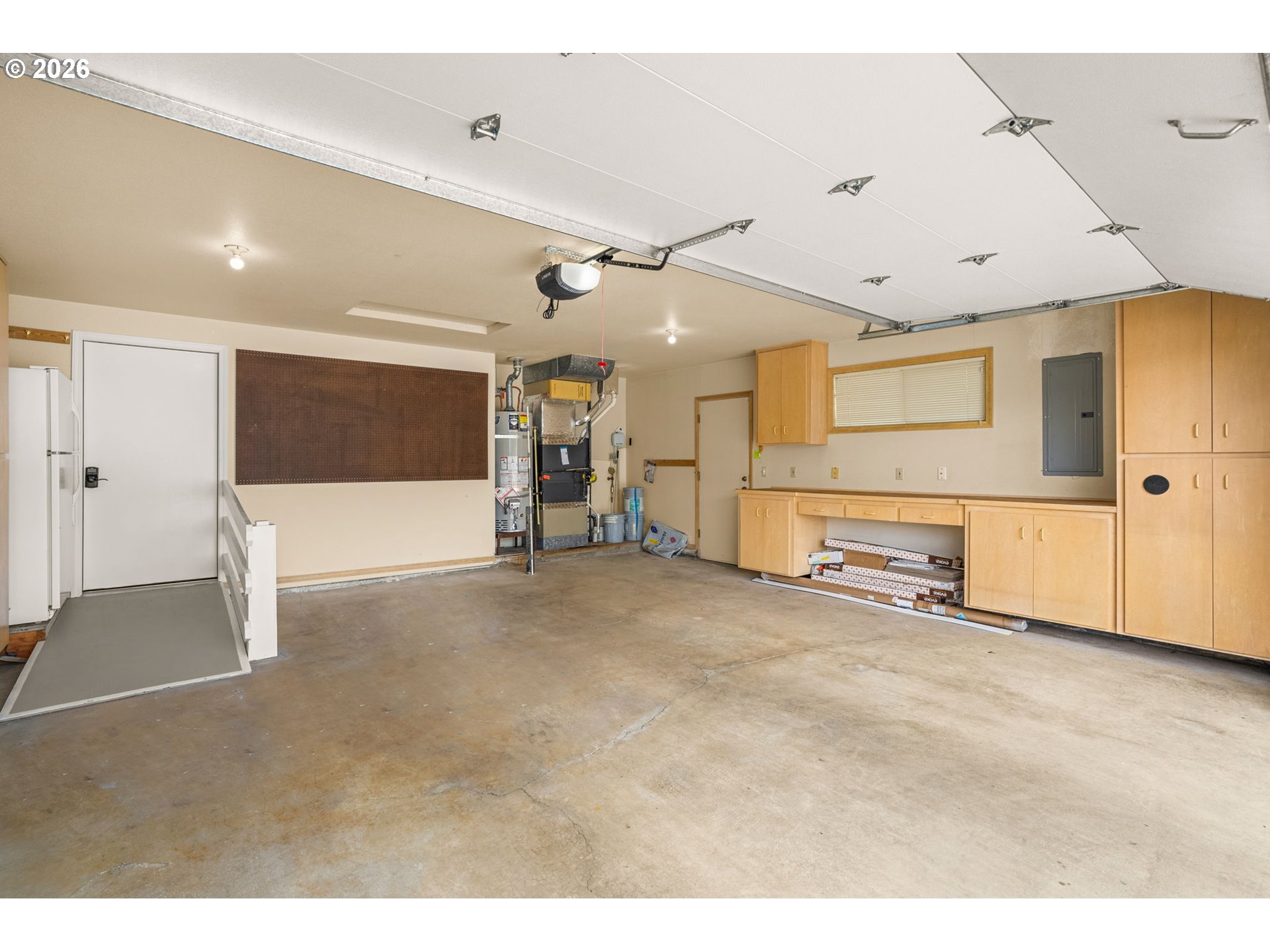 12812 Southwest Overgaard Street Portland, OR 97224 - Photo 25 of 31 Laundry