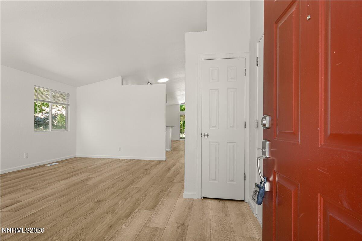 6913 Tesoro Court Reno, NV 89523 - Photo 3 of 46 05-6913 Tesoro Court Reno NV 89523 (5 of