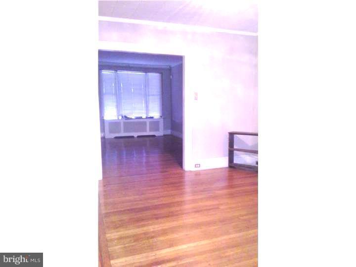 711 Marlyn Road Philadelphia, PA 19151 - Photo 9 of 20 Living Room