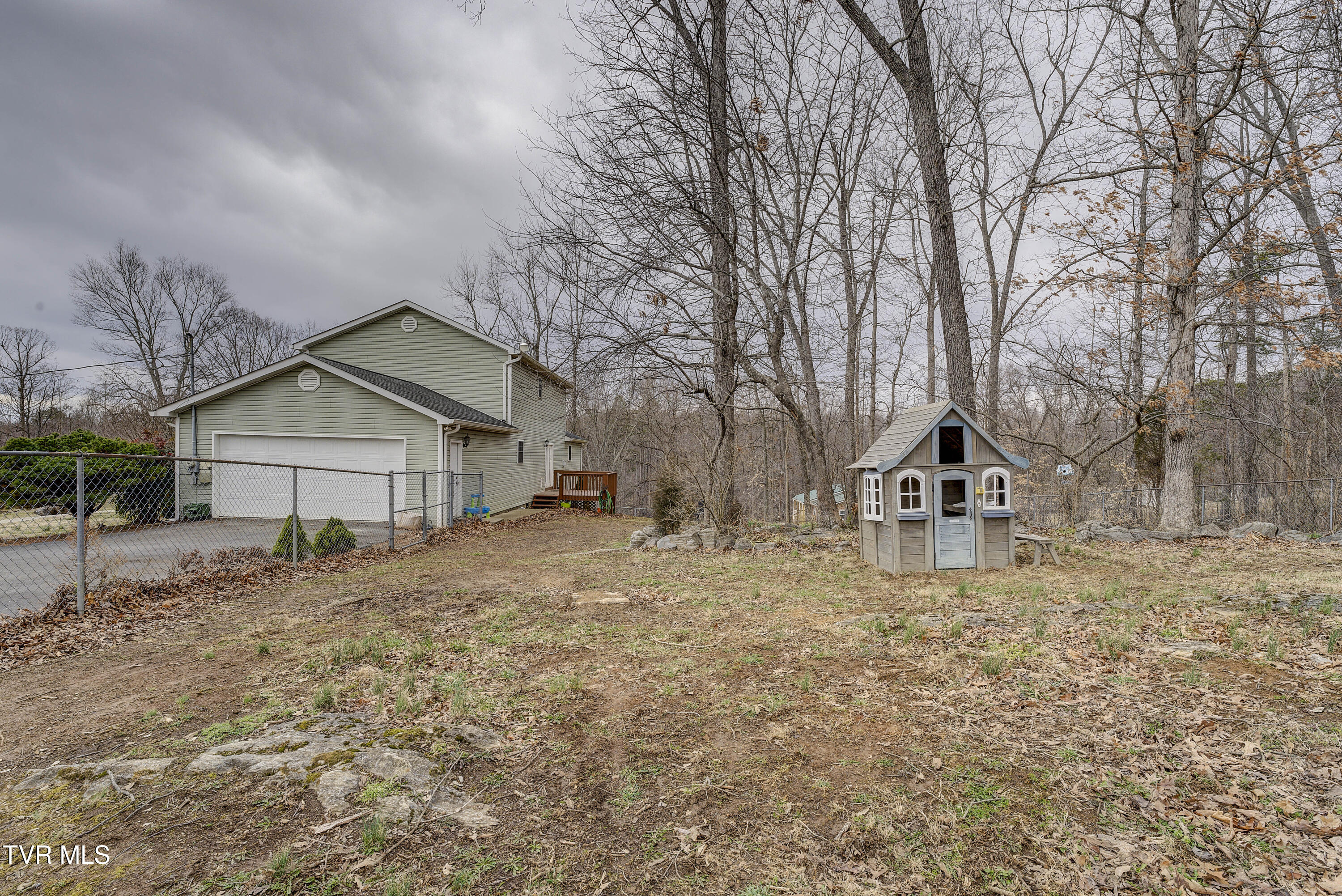 228 Peters Road Bristol, TN 37620 - Photo 54 of 74 Peters-42