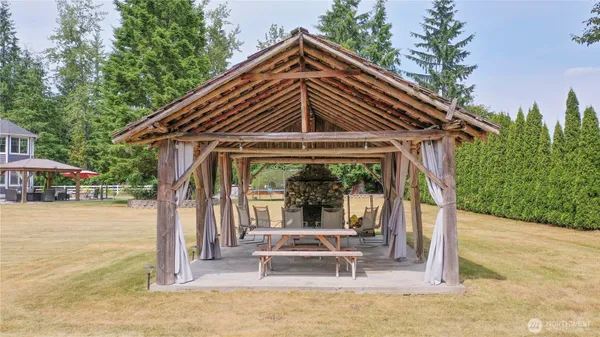 $1,874,999 | 12523 Woods Lake Road, Monroe, WA 98272