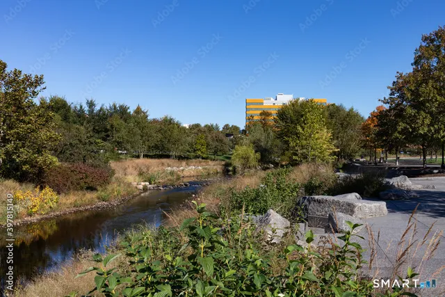 $389,900 | 444 Bedford Street, Unit 8F, Stamford, CT 06901