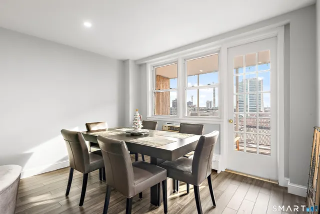 $389,900 | 444 Bedford Street, Unit 8F, Stamford, CT 06901