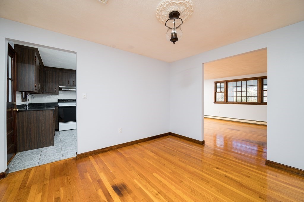 9 Country Road Hanover, MA 02339 - Photo 13 of 34