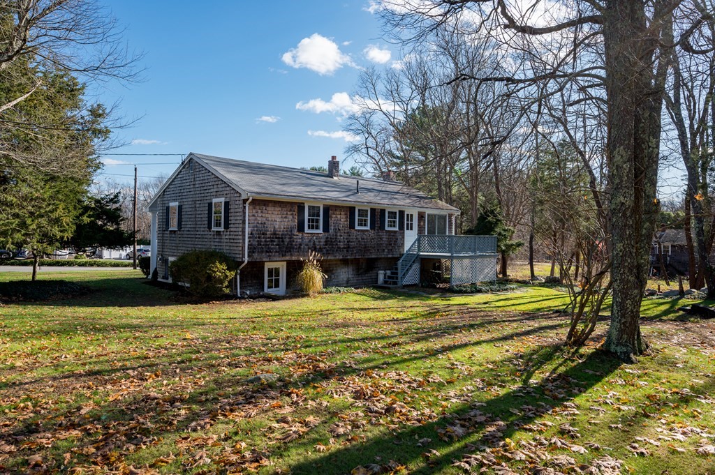 9 Country Road Hanover, MA 02339 - Photo 31 of 34