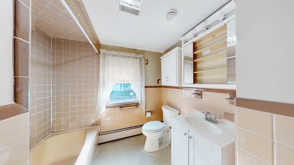 5 Bates Road Winchester, MA 01890 - Photo 18 of 34