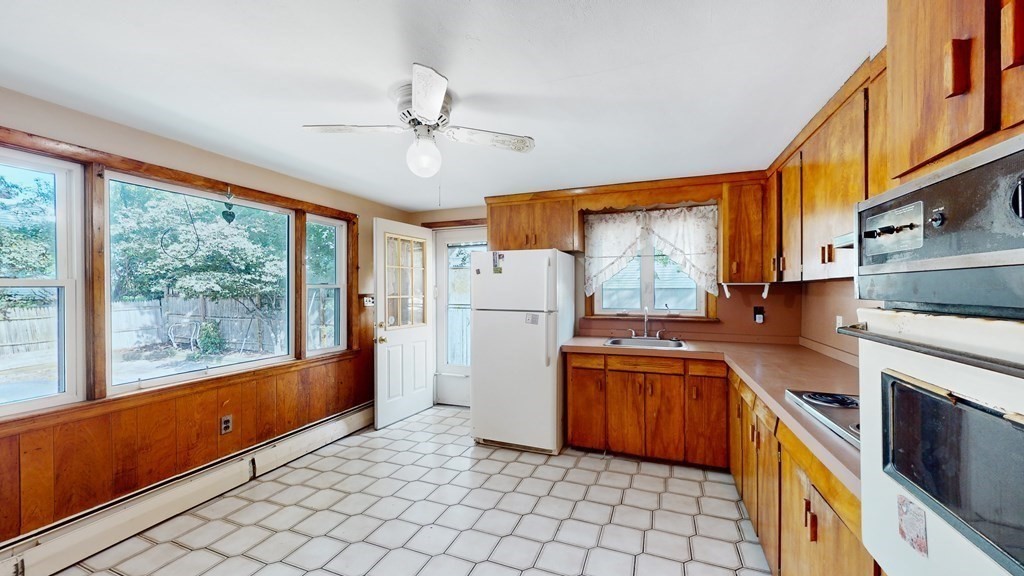 5 Bates Road Winchester, MA 01890 - Photo 6 of 34