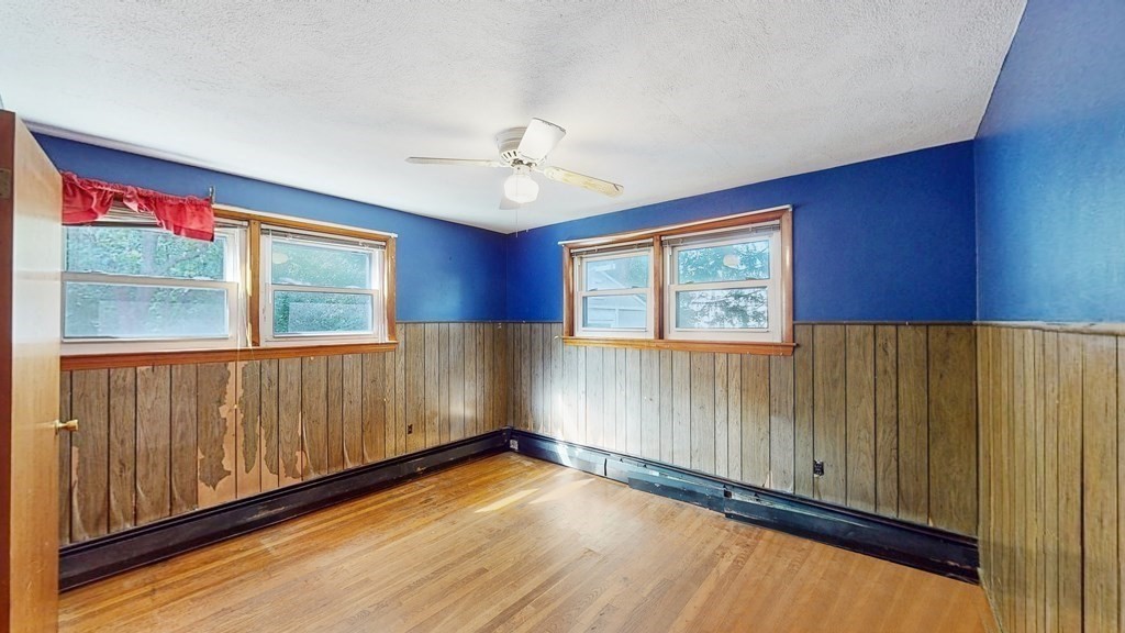 5 Bates Road Winchester, MA 01890 - Photo 9 of 34