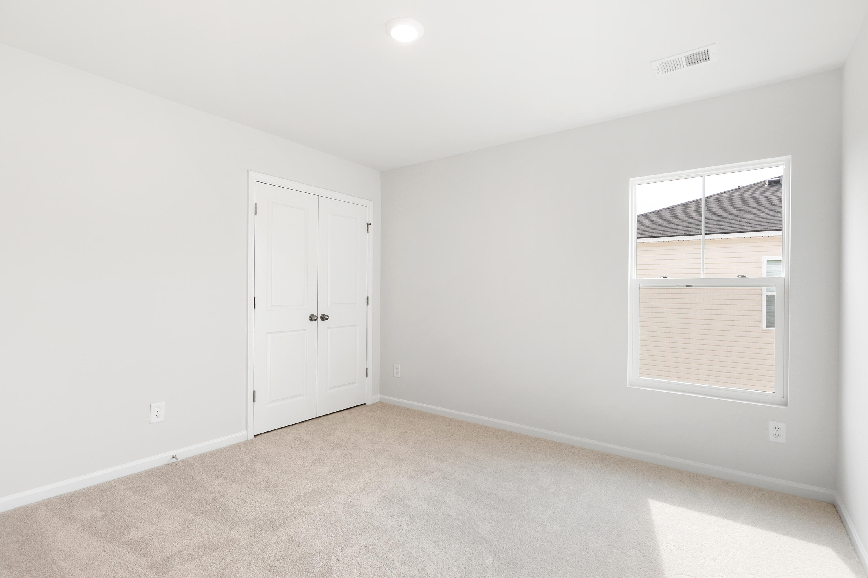 128 Lucky Day Road Summerville, SC 29486 - Photo 37 of 47 300SquirePopeRoad-KeenEyeMarketing-035
