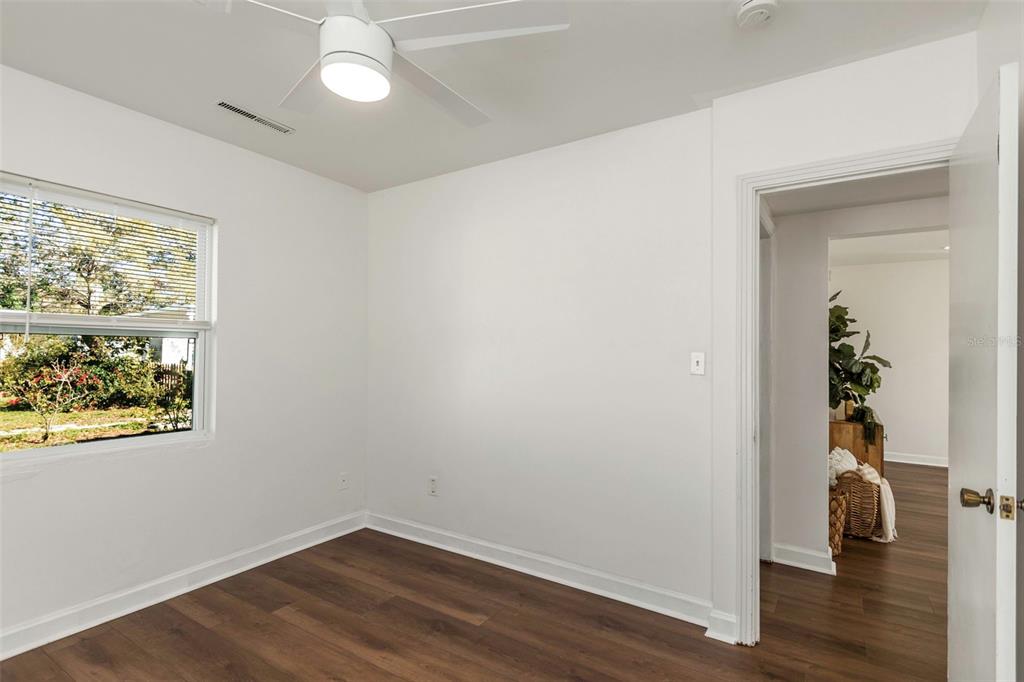 356 Ridge Road Southwest Largo, FL 33770 - Photo 22 of 30 Bedroom 2
