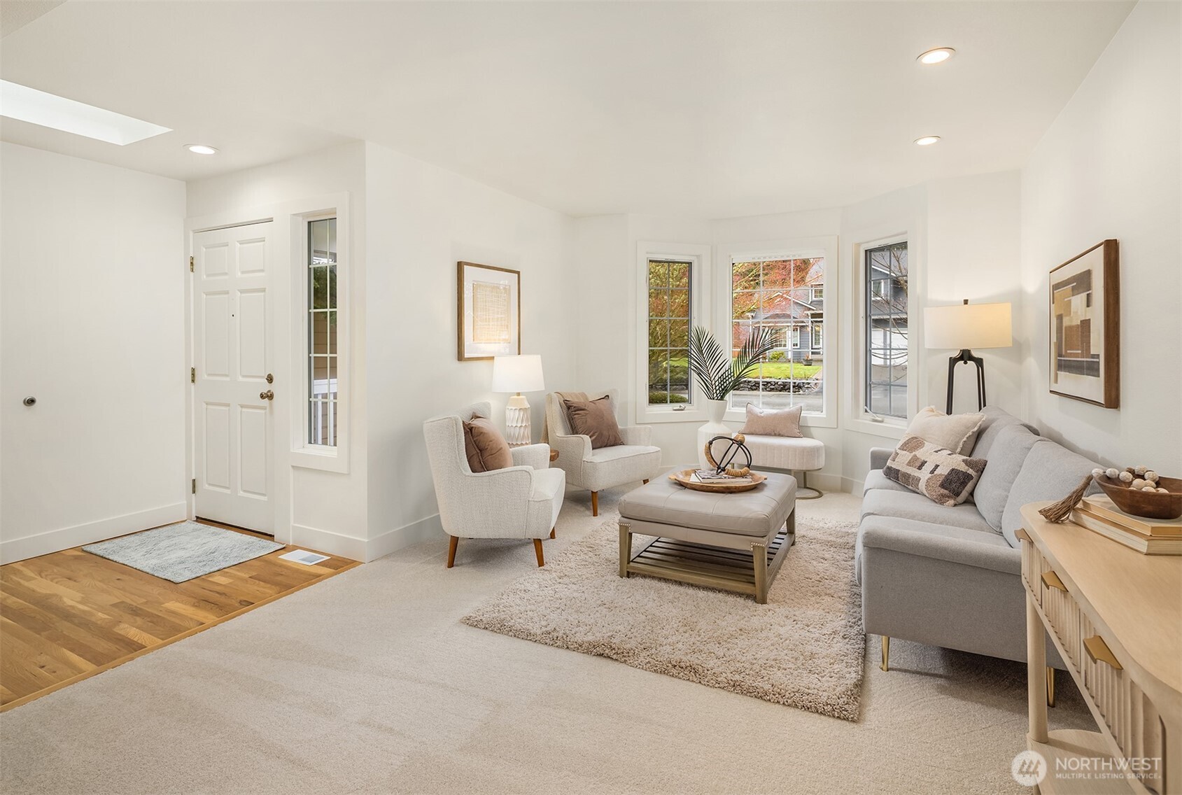 4549 329th Place Southeast Fall City, WA 98024 - Photo 3 of 35 a living room with furniture