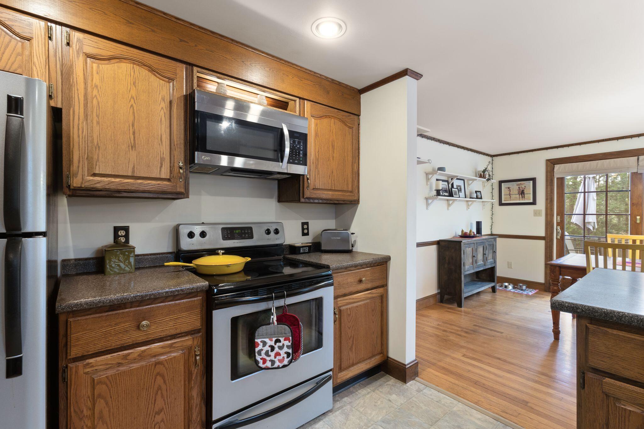 16 Richard Road Gorham, ME 04038 - Photo 19 of 45 16_Richard_Rd_056