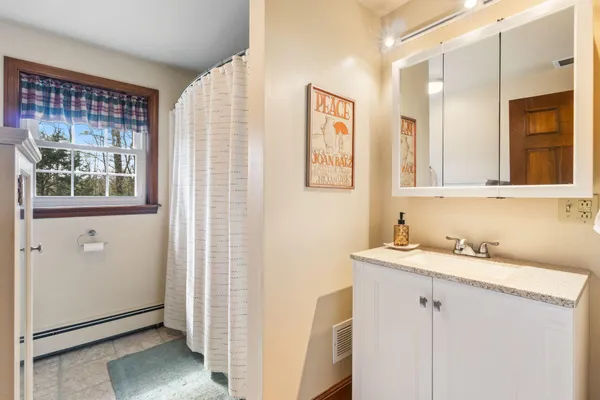 $625,000 | 16 Richard Road, Gorham, ME 04038