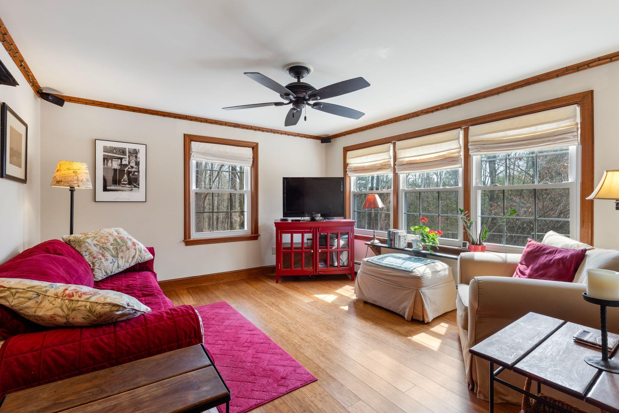 16 Richard Road Gorham, ME 04038 - Photo 7 of 45 16_Richard_Rd_020