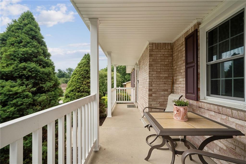3 Dover Road Irwin, PA 15642 - Photo 4 of 40