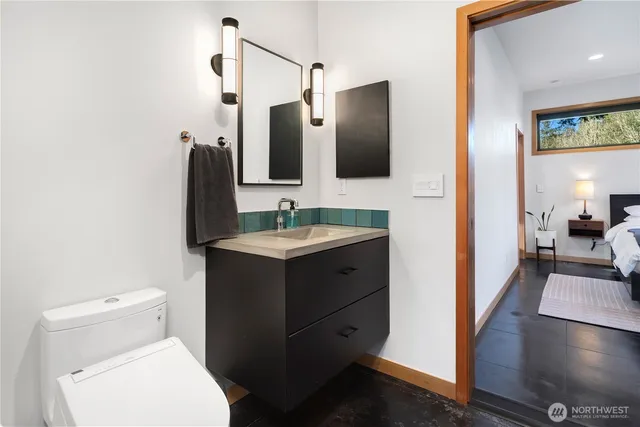 $585,000 | 2475 15th Street, Port Townsend, WA 98368