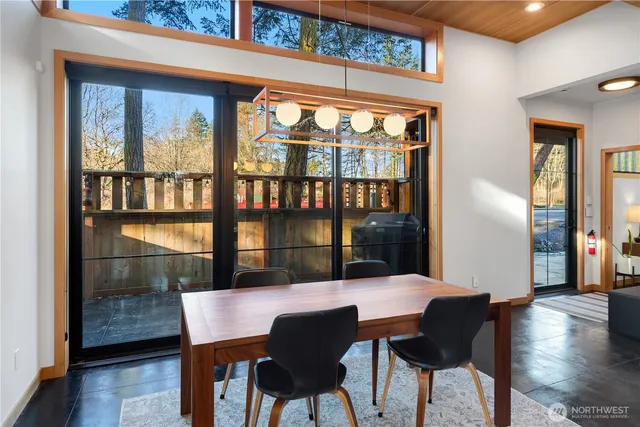 $585,000 | 2475 15th Street, Port Townsend, WA 98368