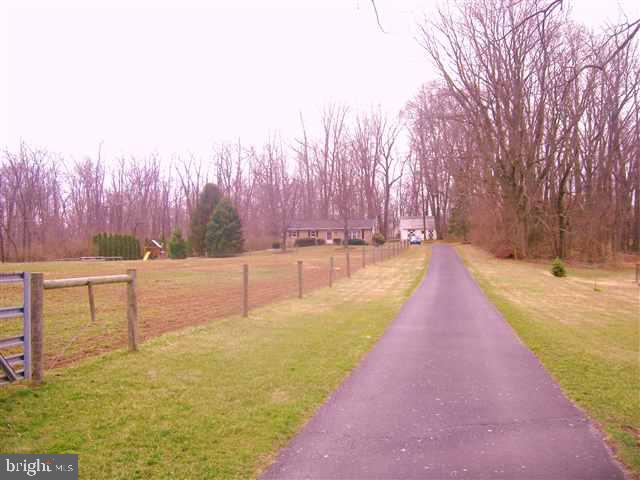 1310 Valley Road Etters, PA 17319 - Photo 9 of 10 Gallery Image 9