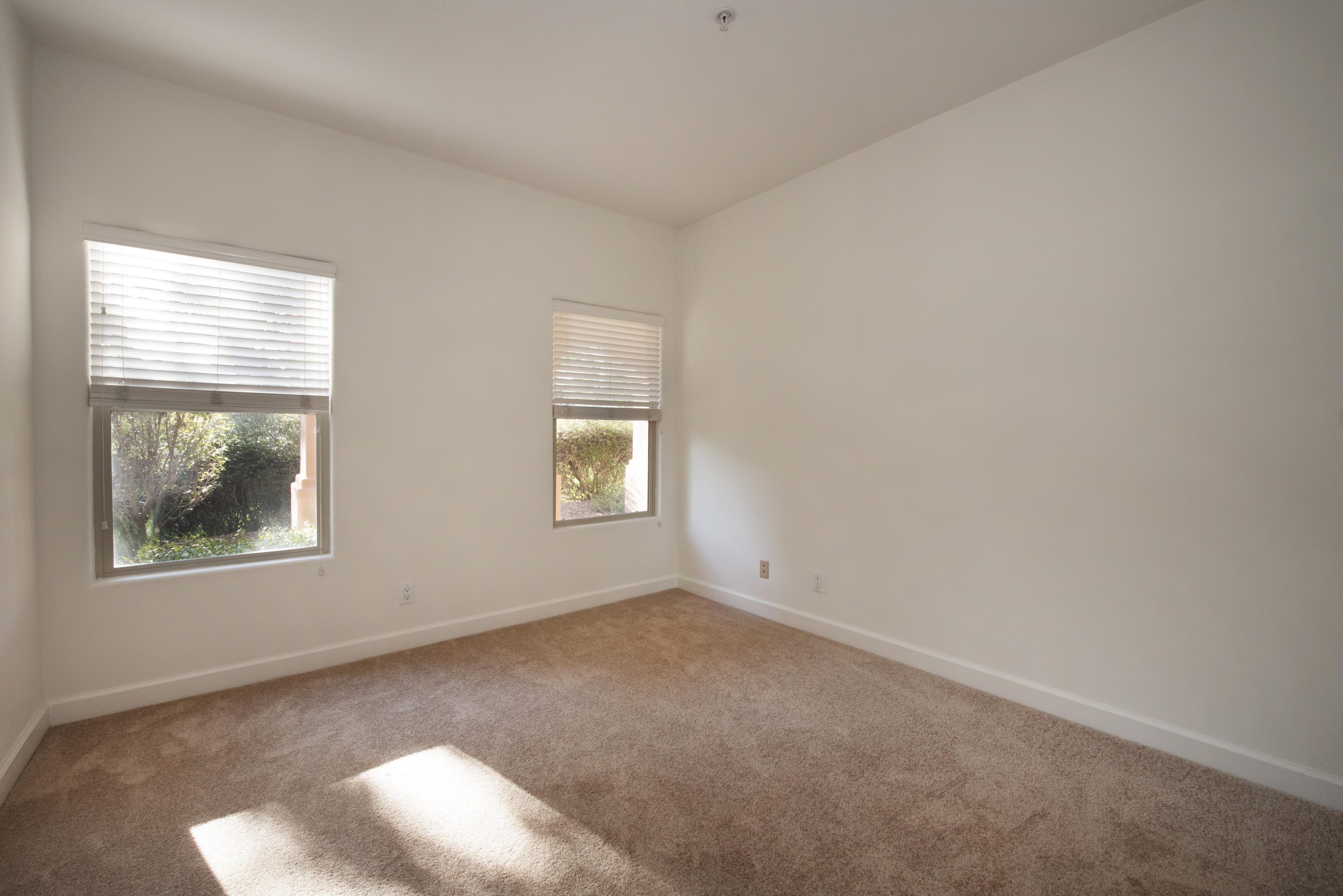 335 Grenoble Road Santa Barbara, CA 93110 - Photo 10 of 12 12print