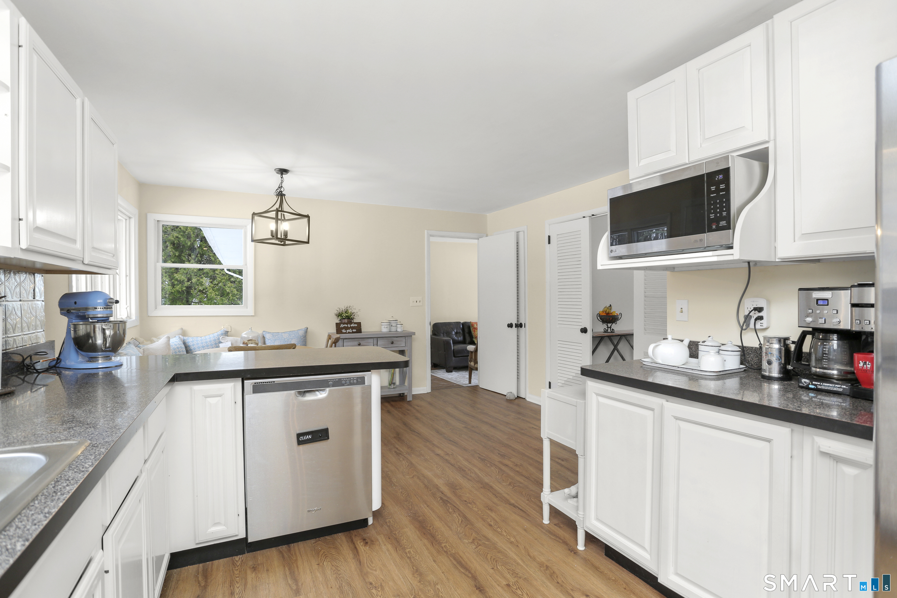 65 Banks Road Easton, CT 06612 - Photo 7 of 18 Gallery Image 7