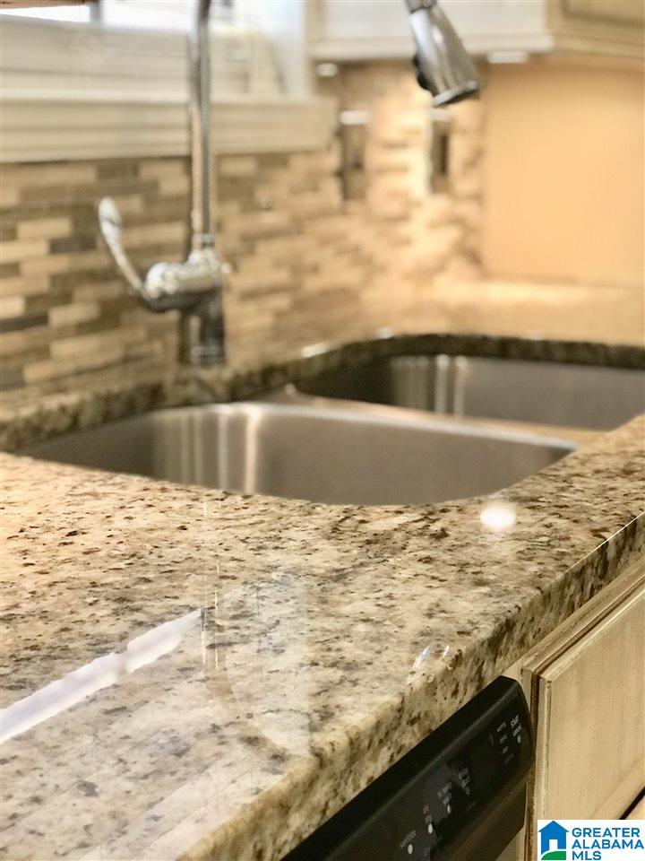 1317 8th Street Pleasant Grove, AL 35127 - Photo 8 of 33