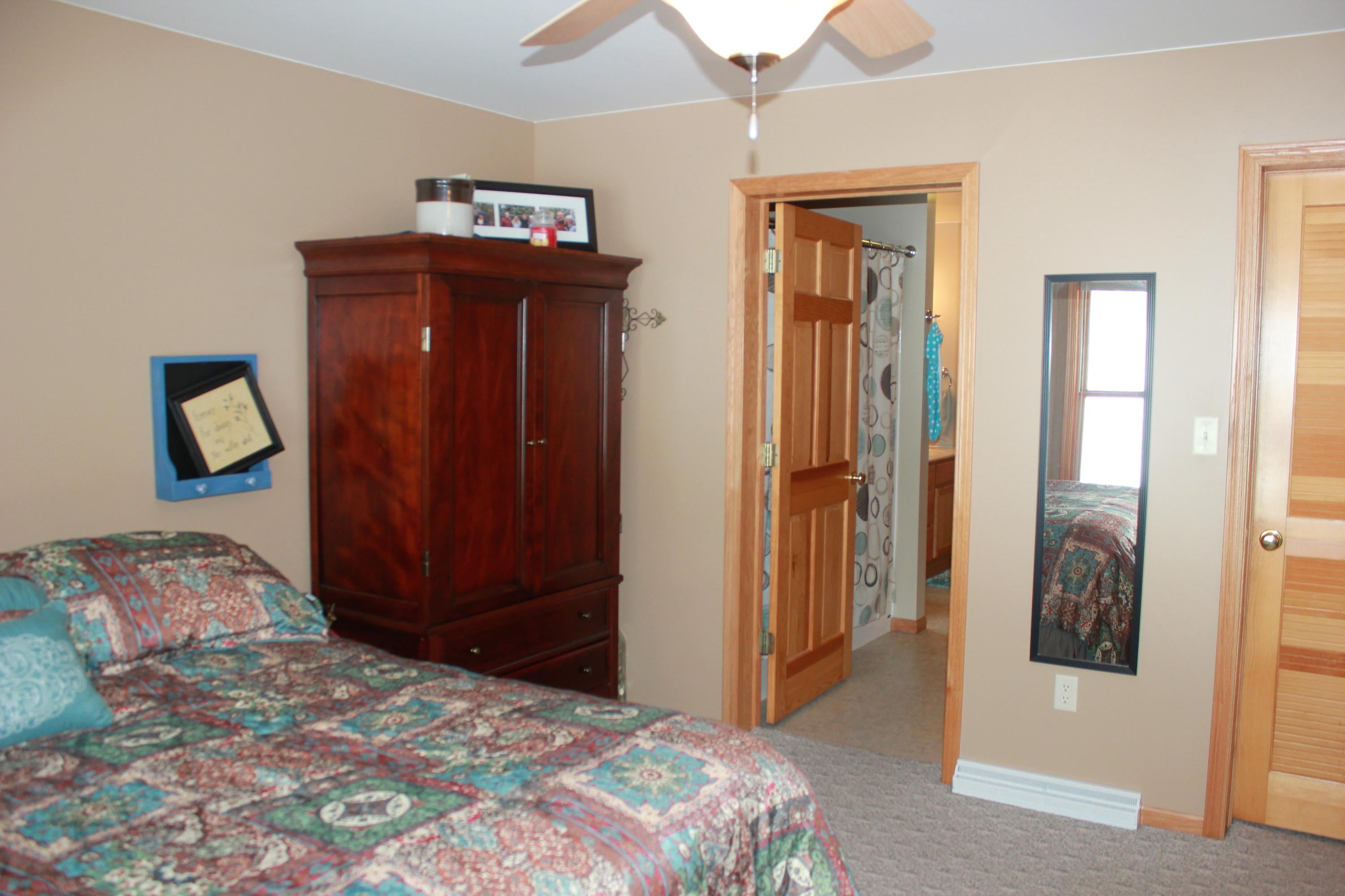 1825 Abbey Road Petoskey, MI 49770 - Photo 8 of 26 Gallery Image 8