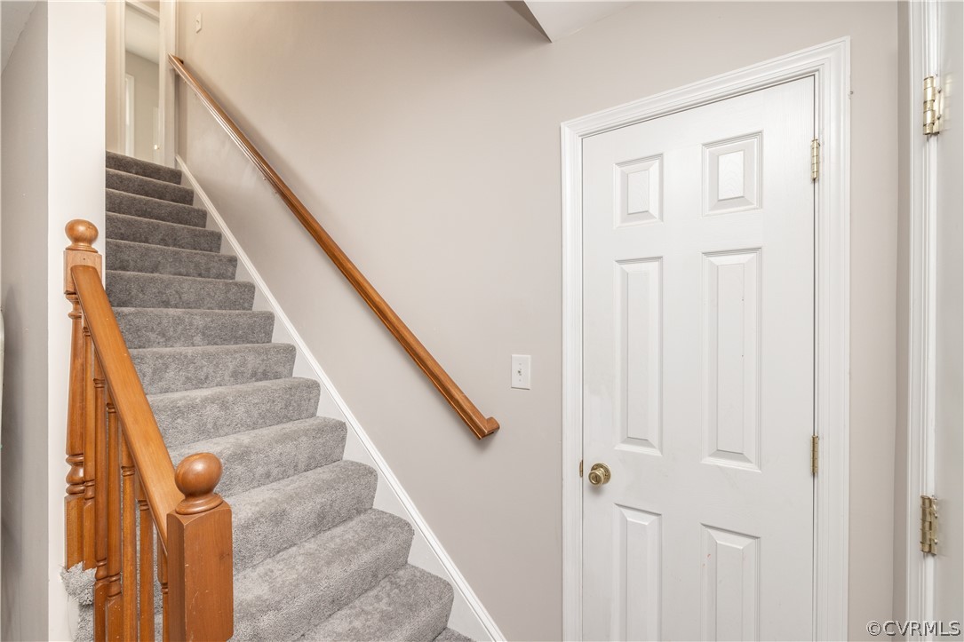 7737 Drexelbrook Road Chesterfield, VA 23832 - Photo 23 of 39 a view of entryway