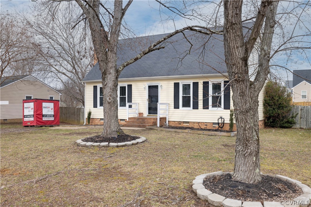 7737 Drexelbrook Road Chesterfield, VA 23832 - Photo 4 of 39 a front view of a house with entertaining space