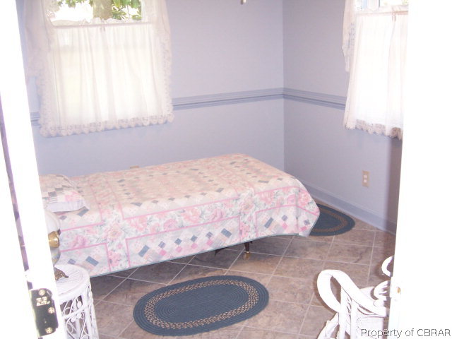 1425 Laurens Road Gloucester Point, VA 23062 - Photo 16 of 25