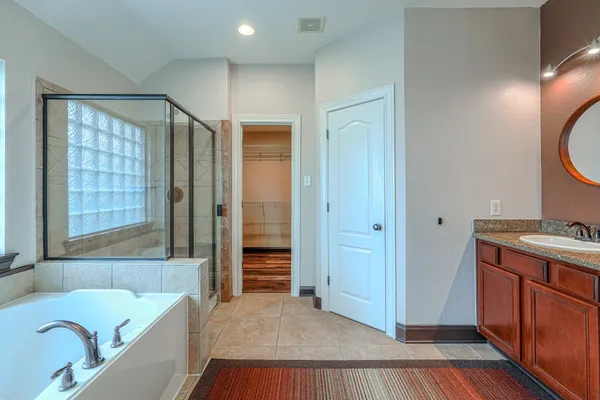 $2,975 | 42 Rocky Point Court, Spring, TX 77389