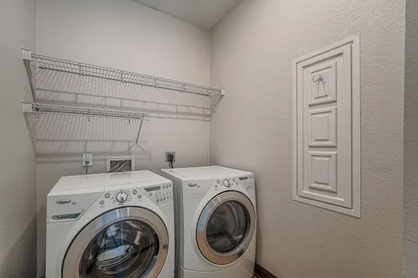 $2,975 | 42 Rocky Point Court, Spring, TX 77389