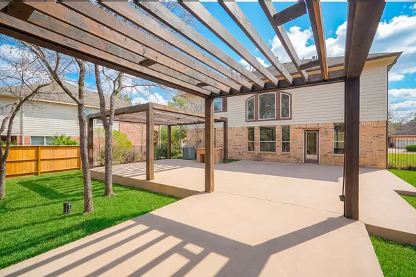 $2,975 | 42 Rocky Point Court, Spring, TX 77389