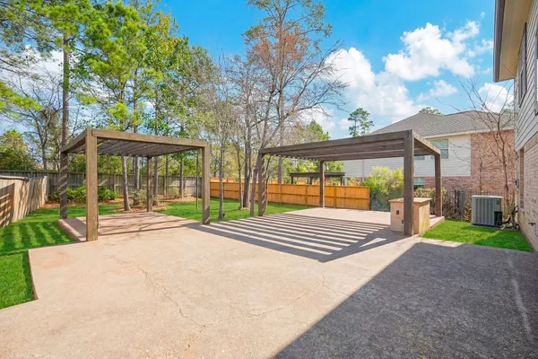 $2,975 | 42 Rocky Point Court, Spring, TX 77389