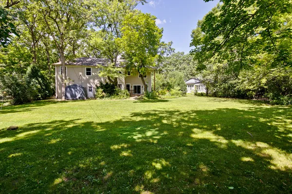 $6,800 | 24 Plymouth Court, Lincolnshire, IL 60069