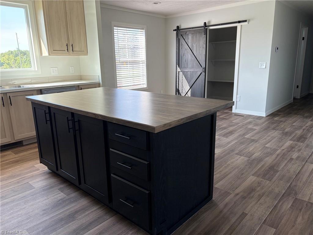 106 Luffman Road Ronda, NC 28670 - Photo 6 of 18 Gallery Image 6