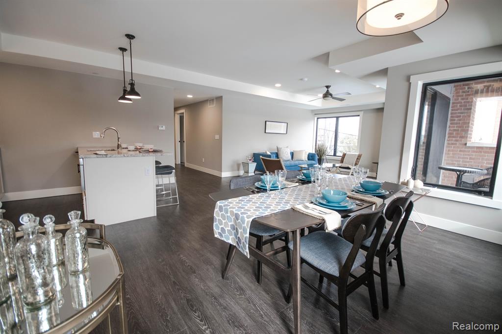 112 Walnut Boulevard, Unit 411 Rochester, MI 48307 - Photo 8 of 9