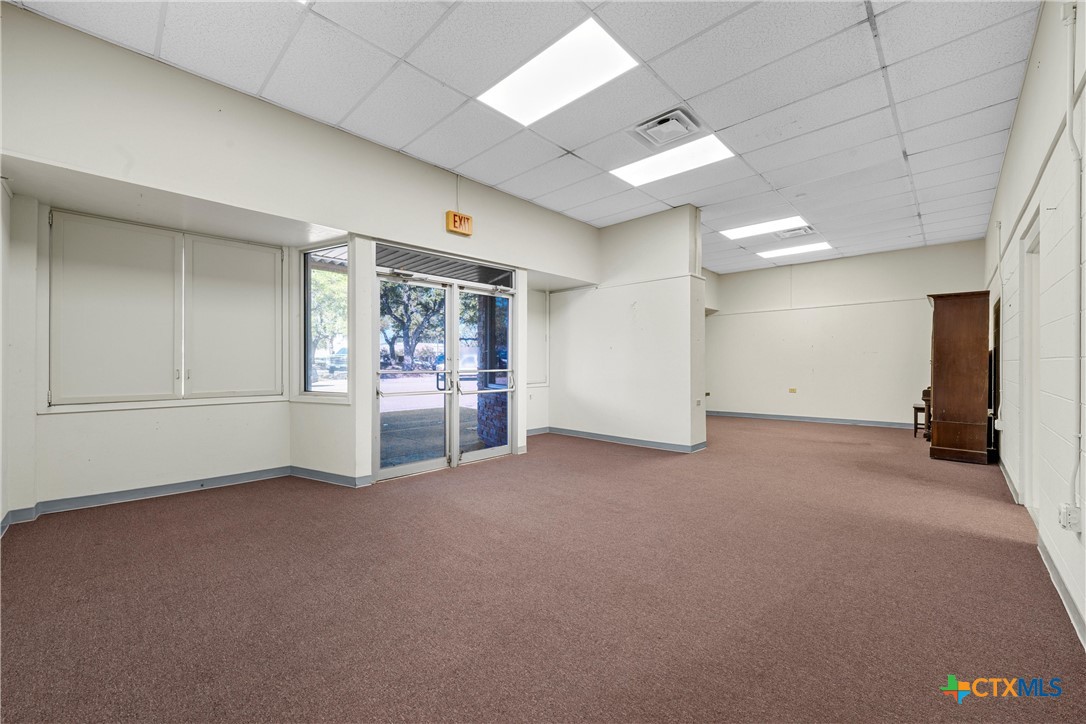 107 West Main Street Cameron, TX 76520 - Photo 27 of 37