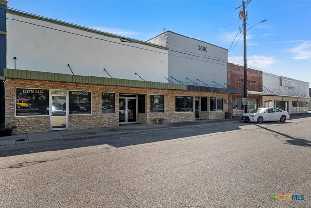 a front view of multiple houses