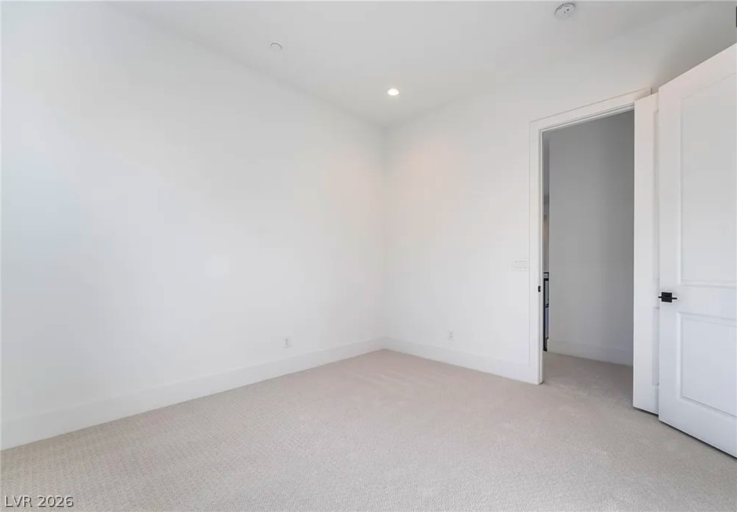 4846 Shady Rdg Drive Las Vegas, NV 89135 - Photo 32 of 60