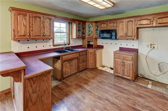 $164,900 | 14831 Crystal Drive, Excelsior Springs, MO 64024