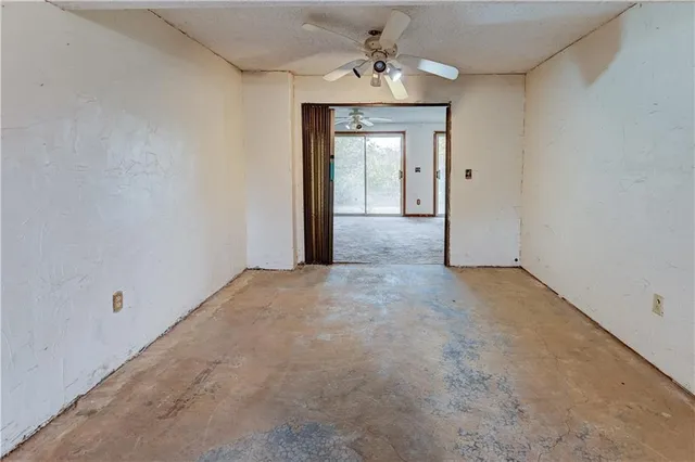 $164,900 | 14831 Crystal Drive, Excelsior Springs, MO 64024