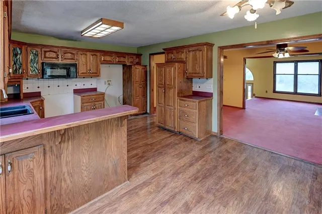 $164,900 | 14831 Crystal Drive, Excelsior Springs, MO 64024