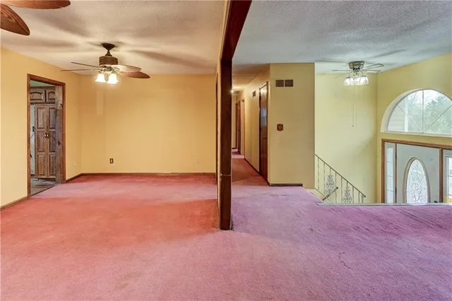 $164,900 | 14831 Crystal Drive, Excelsior Springs, MO 64024