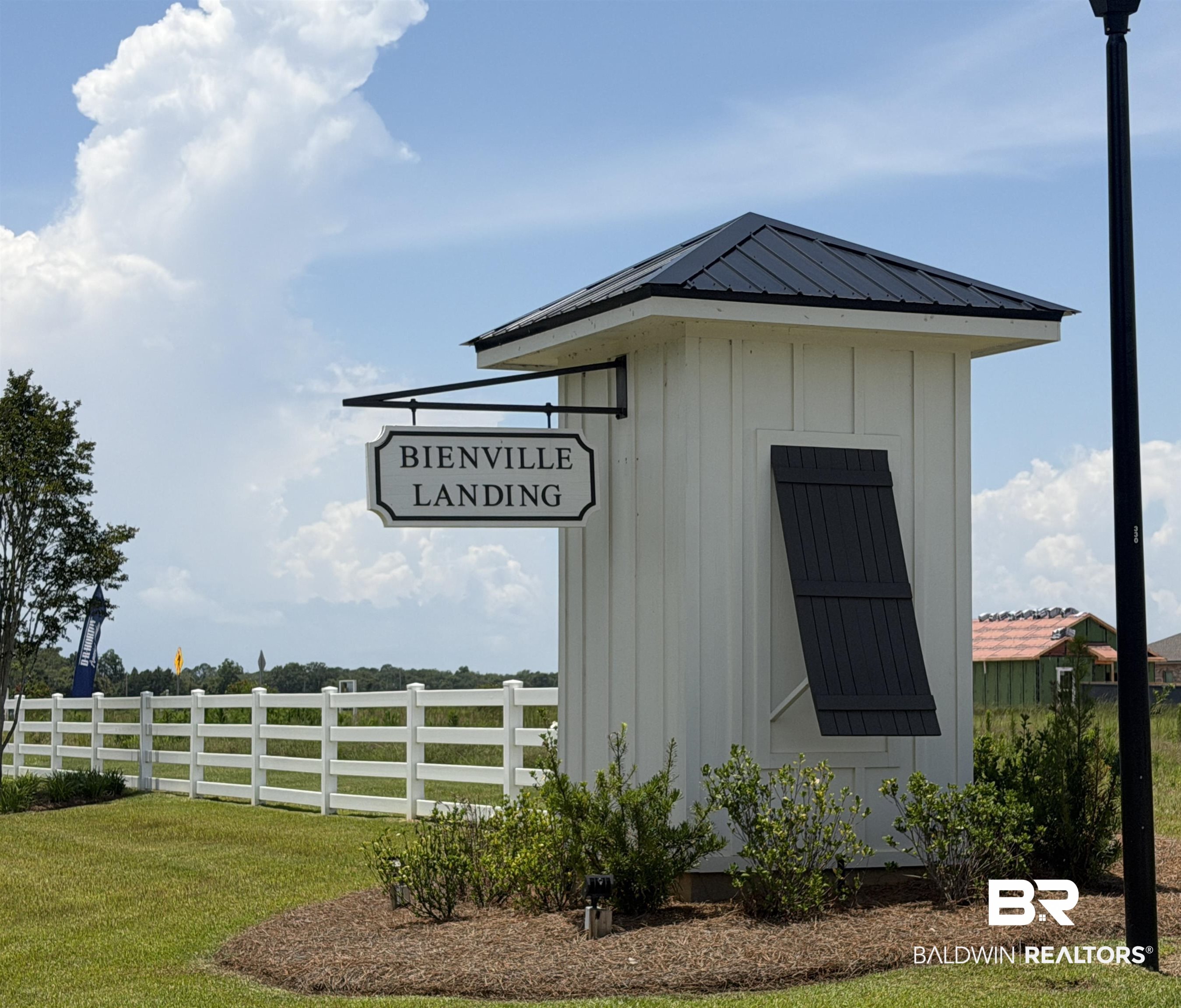 7601 Courant Circle Foley, AL 36535 - Photo 2 of 50