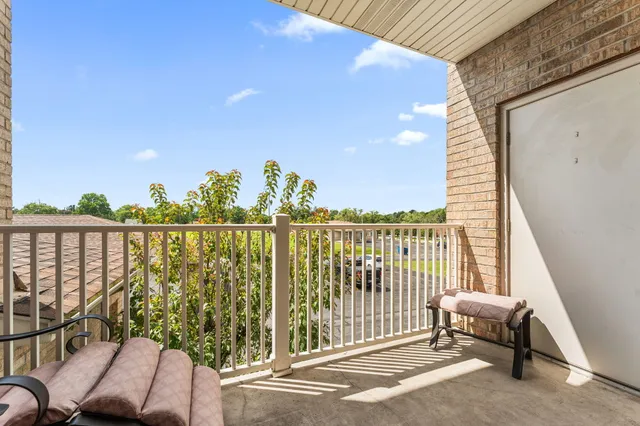 $171,000 | 2035 West 75th Place, Unit 21, Merrillville, IN 46410