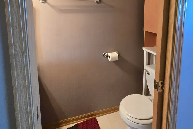 $171,000 | 2035 West 75th Place, Unit 21, Merrillville, IN 46410